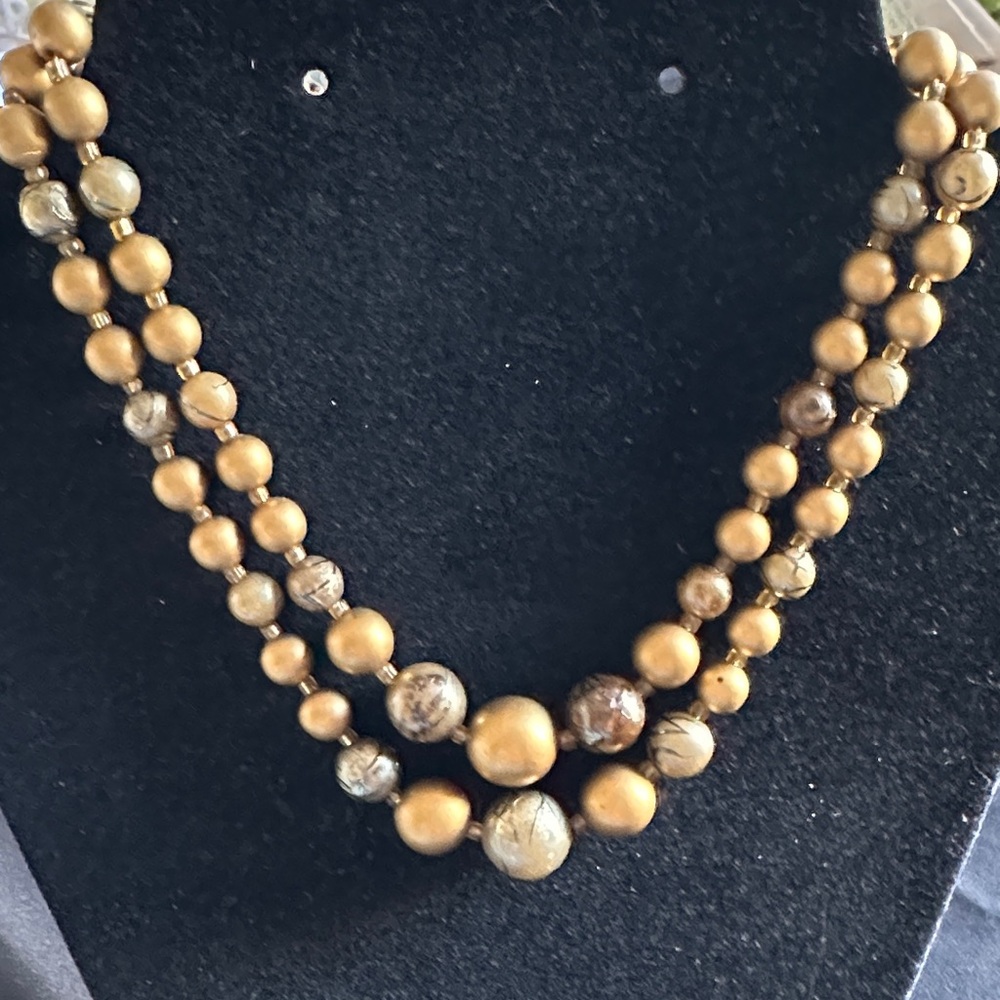 Vintage Japan EUC acrylic bead necklace. Gold & silver w/ unique painted beads - Picture 2 of 4